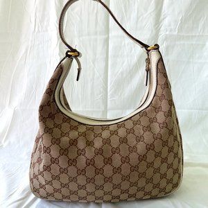 Authentic Gucci GG Monogram Medium Charmy Hobo Off White